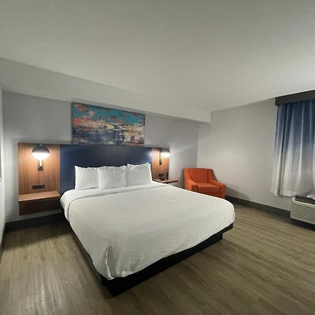 La Quinta By Wyndham Birmingham הומווד מראה חיצוני תמונה