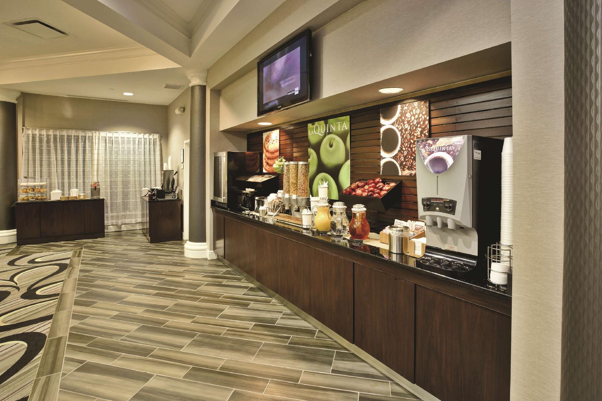 La Quinta By Wyndham Birmingham הומווד מראה חיצוני תמונה